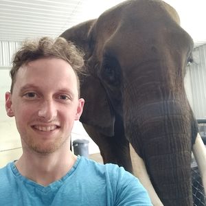 Meet your Posher, Hayden